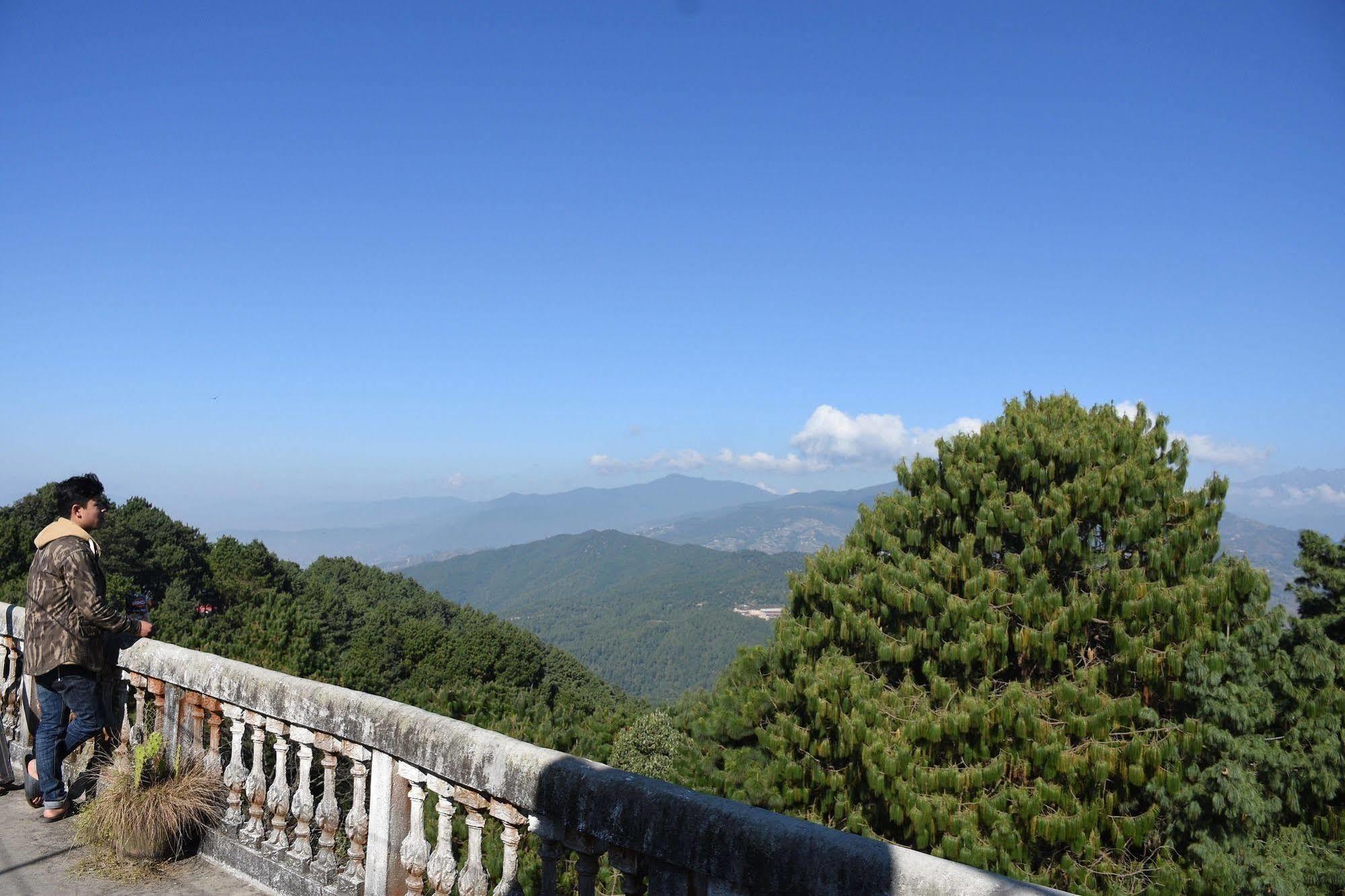 Langtang View Nagarkot Bed And Breakfast Kültér fotó